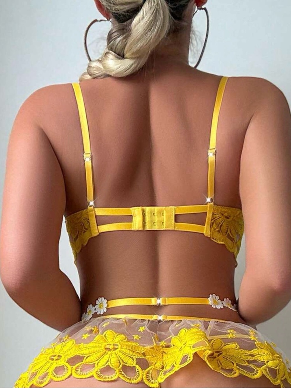 Yellow Daisy Floral Embroidered 5pc Lingerie Set Large - Picture 3 of 3